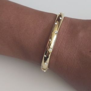 Gold plated bangle/bracelet
